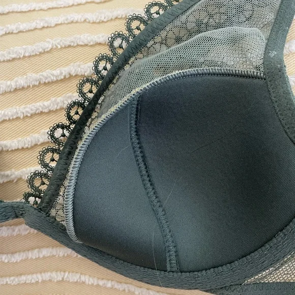 NEW Victoria Secret, Very Sexy, Sage Green Lace Bra 34B NWT - Picture 7 of 10
